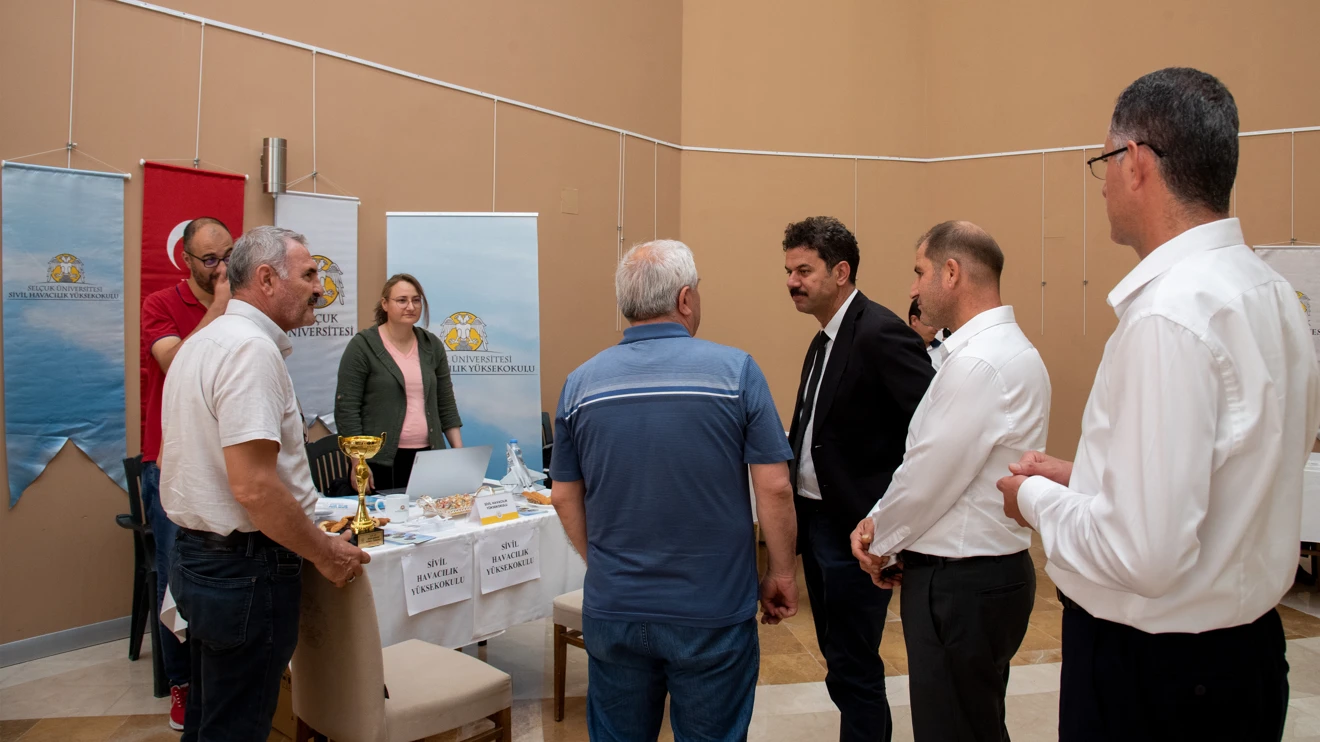 Selçuk Üniversitesi Tercih Tanıtım Günleri yoğun ilgi gördü